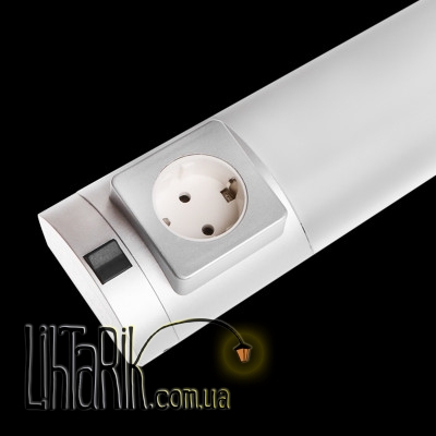 FLF-60/28W LT5 /L Люминесцентный линейный светильник с розеткой (Brille 111225)