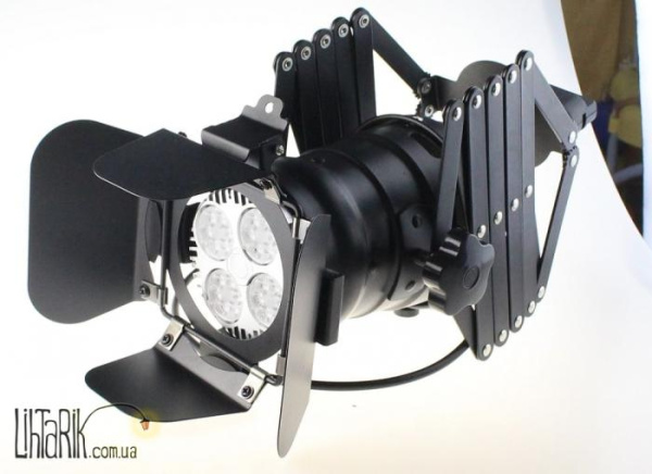 Auhilon Прожектор MOVIE LED (PAR30-COB-7W)