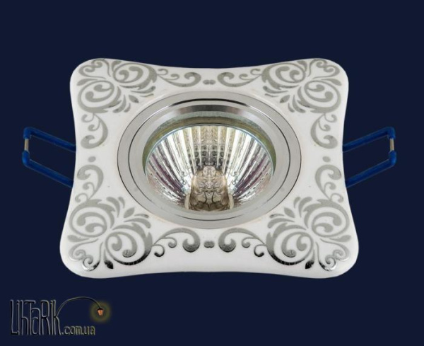 Levistella Точечный светильник 70595 CR