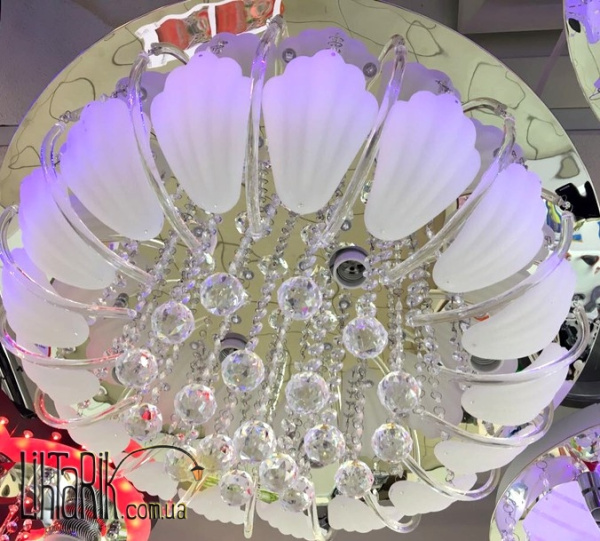 Focus потолочная люстр 45007-600